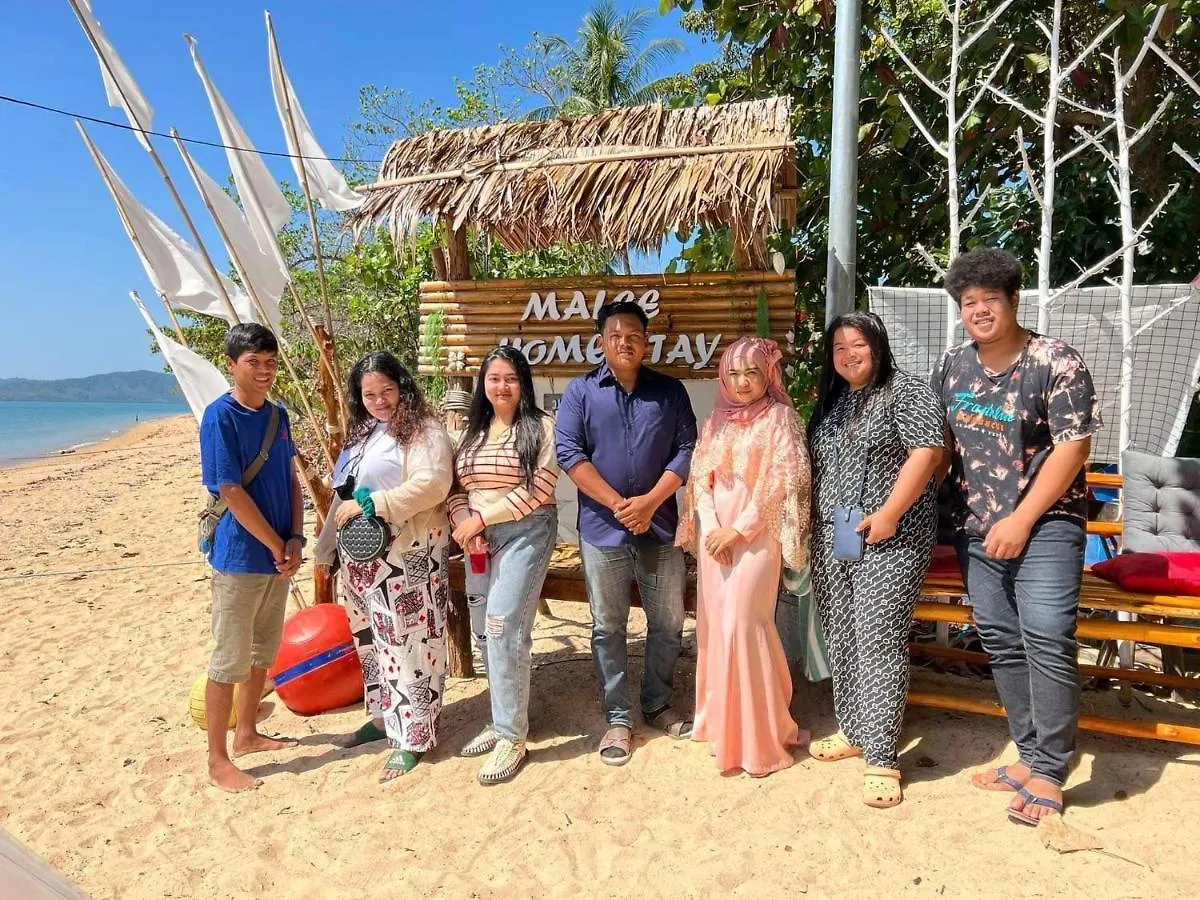 Kemping Malee Homestay Ko Por