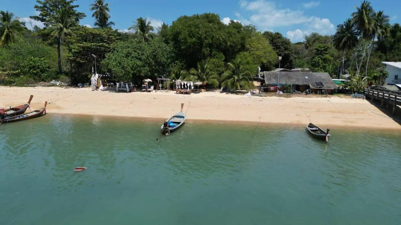 Kemping Malee Homestay Ko Por Tajlandia