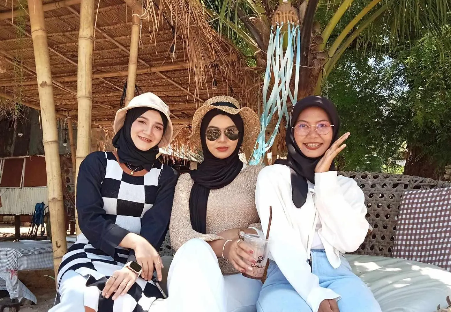 Malee Homestay Ko Por